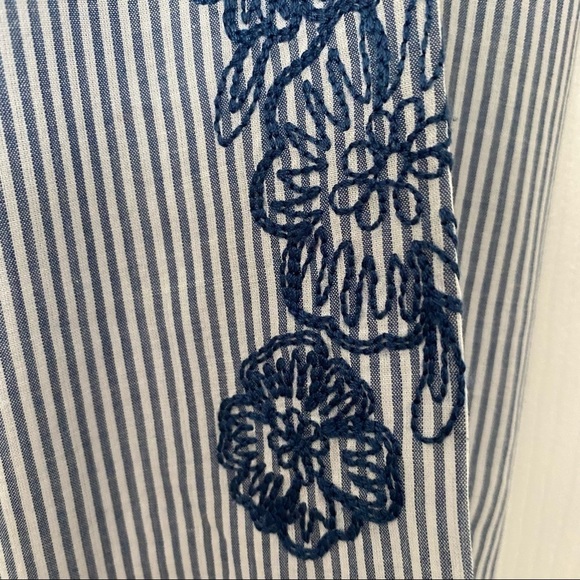 Abercrombie & Fitch shirt top poplin long sleeve half button embroidered sleeve - Picture 5 of 7